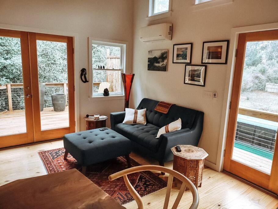 Modern Treehouse, Close To Downtown And Beach Wilmington Eksteriør billede